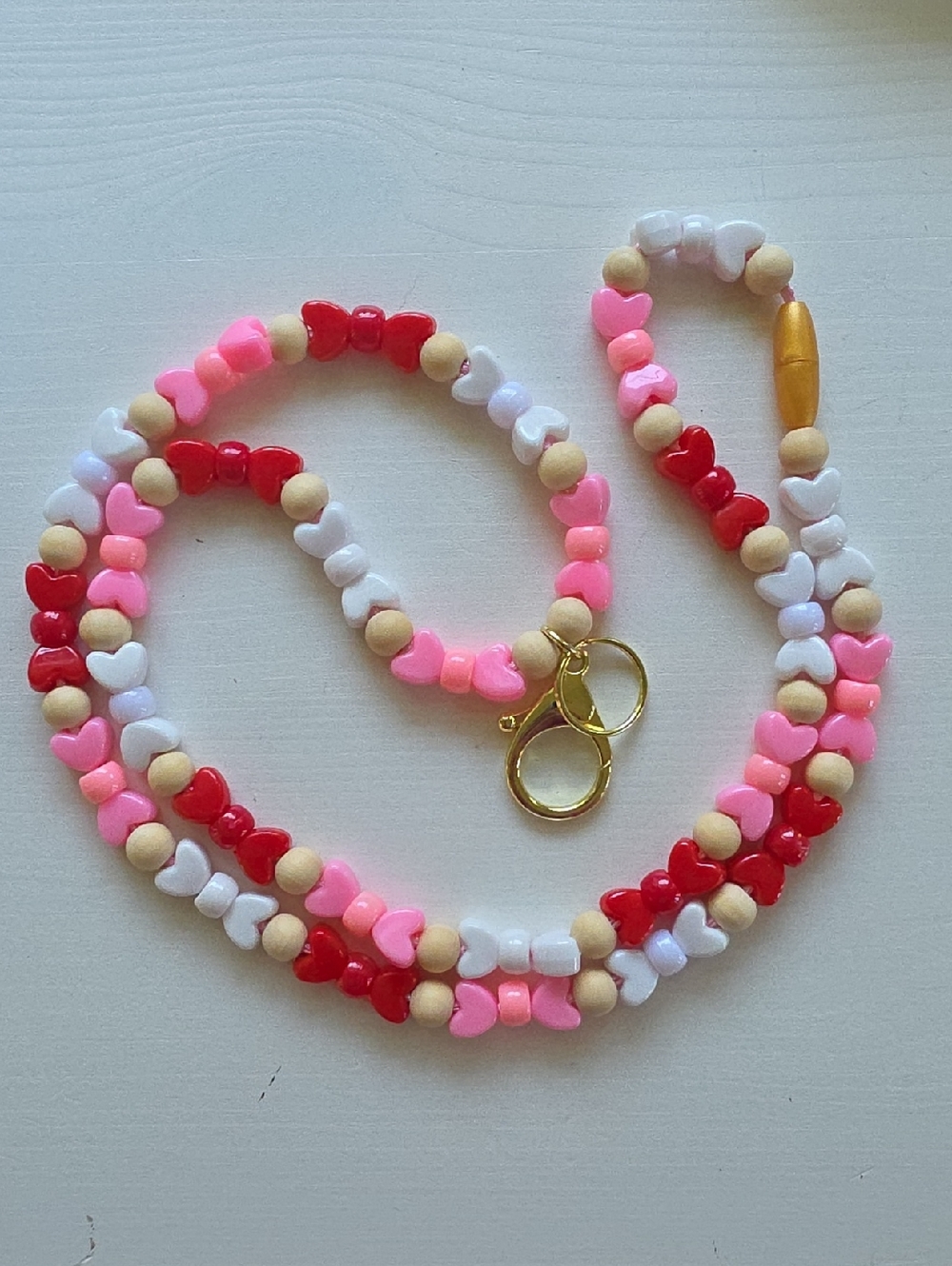Heart Beaded Lanyard Necklace in Red Pink White